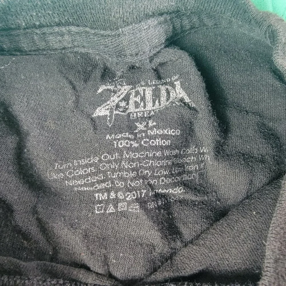 The Legend of Zelda Breath Of The Wild Adult Unisex XL Black Short Sleeve TShirt